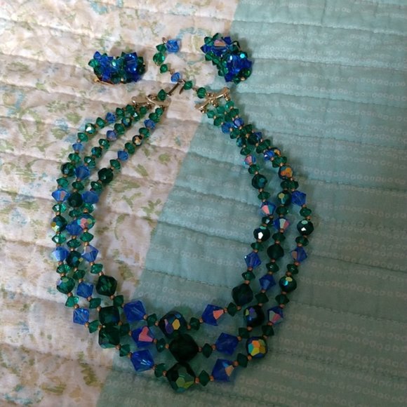 Crystal Aurora Borealis Set - Picture 8 of 8